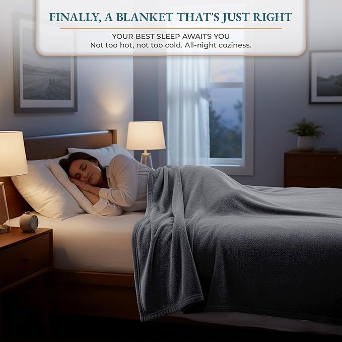 Casa Platino Fleece Blanket Queen Size – 300 GSM Light Gray Fleece Throw for Bed or Couch – Soft Cozy Warm Holiday Bed Blanket for Winter, Fuzzy Plush Elegant Gifts for Men & Women - 90x90 Inch