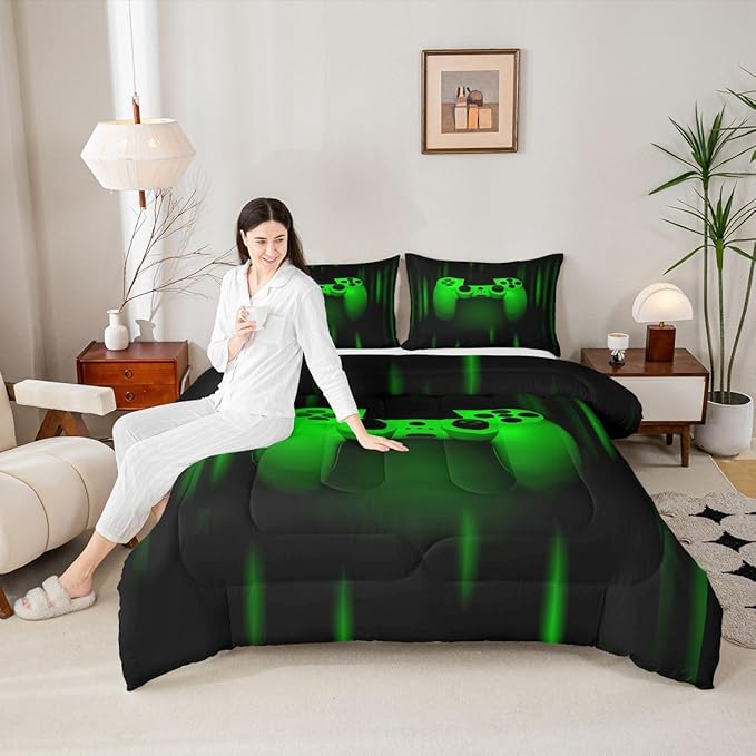 Feelyou Boys Gamer Comforter Set Full Size Bedding Set for Kids Gaming Comforter Green Black Video Games Gamepad Room Decor for Teens Child Super Soft Geometric Duvet Quilted Son Grandson Gift