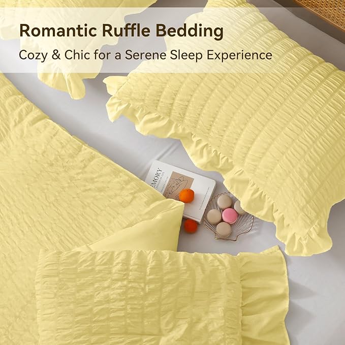 JOLLYVOGUE King Size Comforter Set, 3 Pieces Light Yellow Seersucker Comforters King Size, Lightweight & Fluffy Bedding Sets King for All Season with 1 Ruffle Comforter and 2 Ruffle Pillowshams