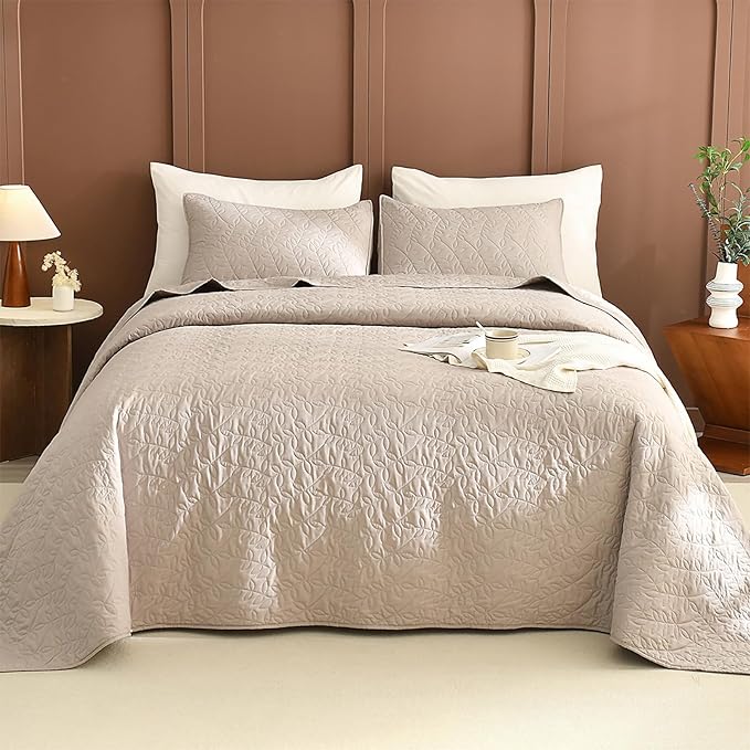 Lady Ann Oversized King Bedspreads 128x120, Extra Large 3 Pieces Leaves Print Summer Oversized Quilts Coverlet for King Bed Linen Feel Ultra Soft Lightweight and Thin Bedspreads & Coverlets Bed Set