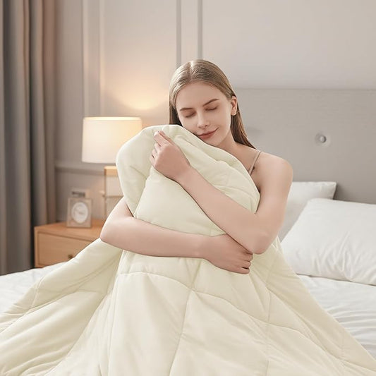 HYLEORY Cooling Comforter Queen Size - Summer Cooling Blanket for Hot Sleepers/Night Sweats, Double-Sided Cold Touch Silky Ice Comforters, Breathable Lightweight Beddings, Cool Cream, 90"x90"