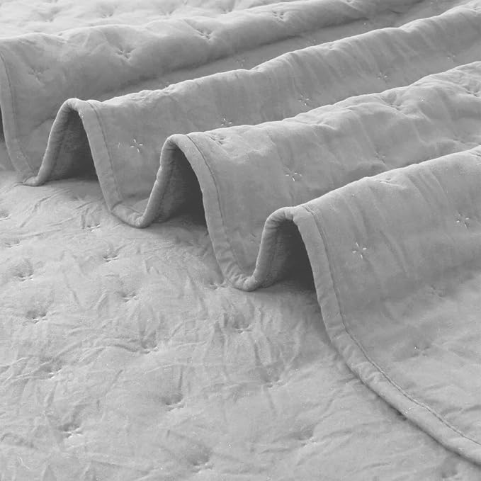 ROARINGWILD Light Grey Queen Size Quilt Bedding Sets with Pillow Shams, Lightweight Bedspread Coverlet, Quilted Blanket Thin Comforter Bed Cover, All Season Summer Spring, 3 Pieces, 90x90 inches