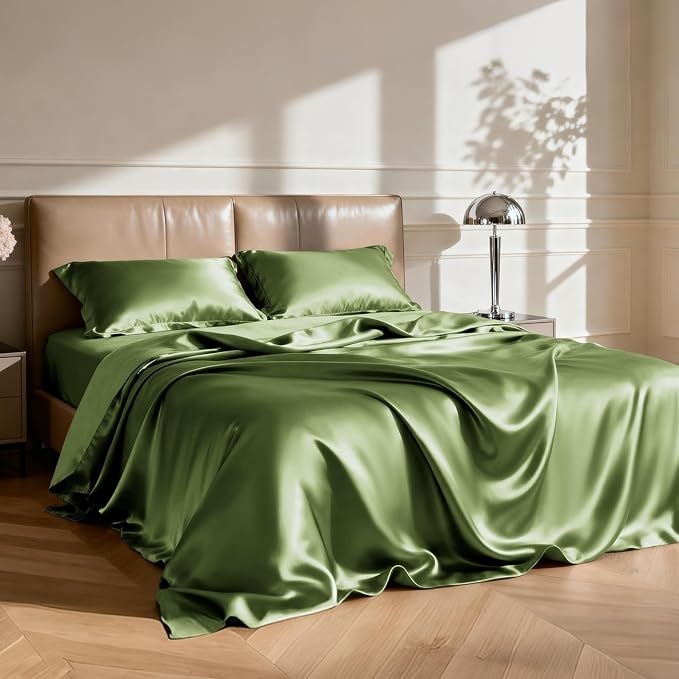 Love's cabin Satin King Sheet Sets - 4 Piece Sage Silky Sheets King Size Bed Set with Deep Pocket, Luxury Silk Feel King Size Satin Sheet Set (1 Flat Sheet,1 Fitted Sheet,2 Pillow Cases)