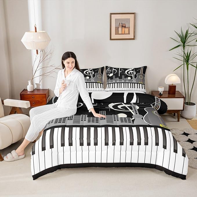 Erosebridal Paino Keys Bedding Set Full Size Musical Notes Comforter Set Guitar Rock Music Bedding Comforter for Kids Boys Teens Men Retro Black White Grey Quilt Duvet Bedroom Decor 3 Piece