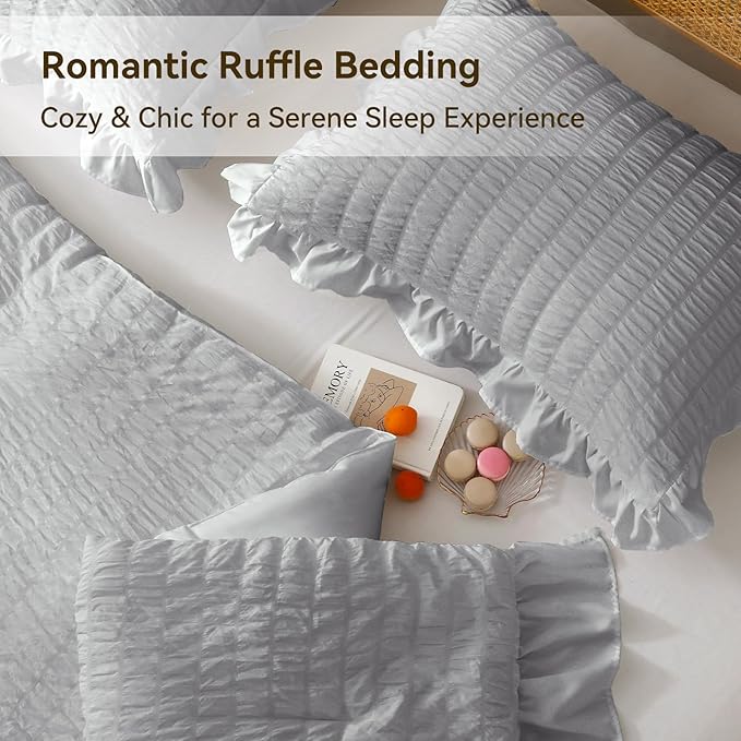 JOLLYVOGUE Light Grey Comforter Full Size, 3 Pieces Seersucker Lightweight Full Size Bedding, All Season Fluffy Microfiber Bedding Comforter Set with 1 Ruffle Comforter and 2 Ruffle Pillowshams