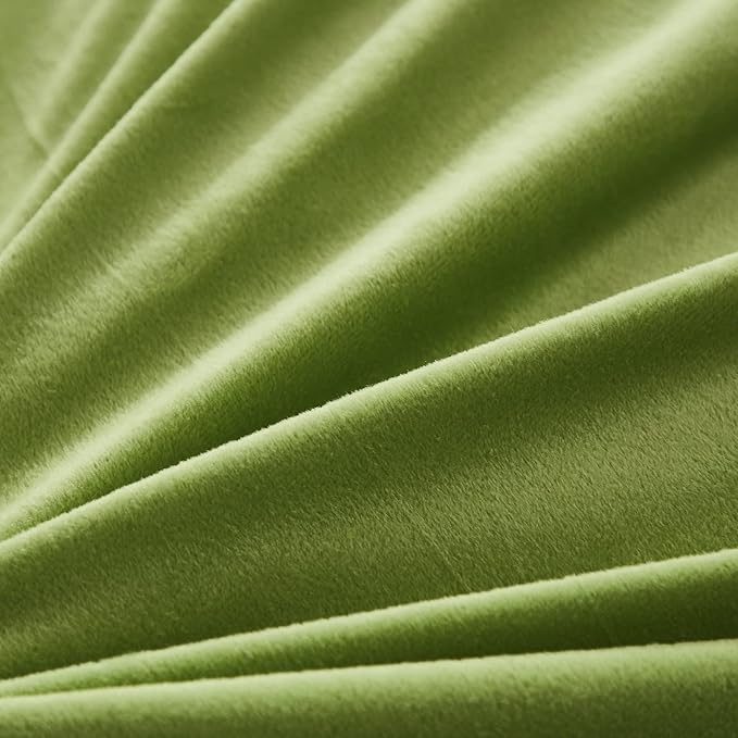 Uhamho Faux Fur Velvet Fluffy Bedding Duvet Cover Set Down Comforter Quilt Cover with Pillow Shams, Ultra Soft Warm and Durable (Apple Green, King)