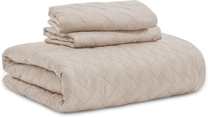 Bedsure Quilts Twin Size - Lightweight Bedspreads Twin Size with Basket Weave Pattern, Soft Quilt Bedding, Light Beige Comforter Coverlet for All Seasons (68" x 86")