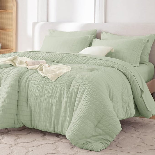 MUXHOMO 5 Pieces Twin Comforter Set, Seersucker Bed in a Bag Twin Size, All Season Luxury Bedding Set with Comforter, Flat Sheet, Fitted Sheet, Pillowcase & Sham, Light Green