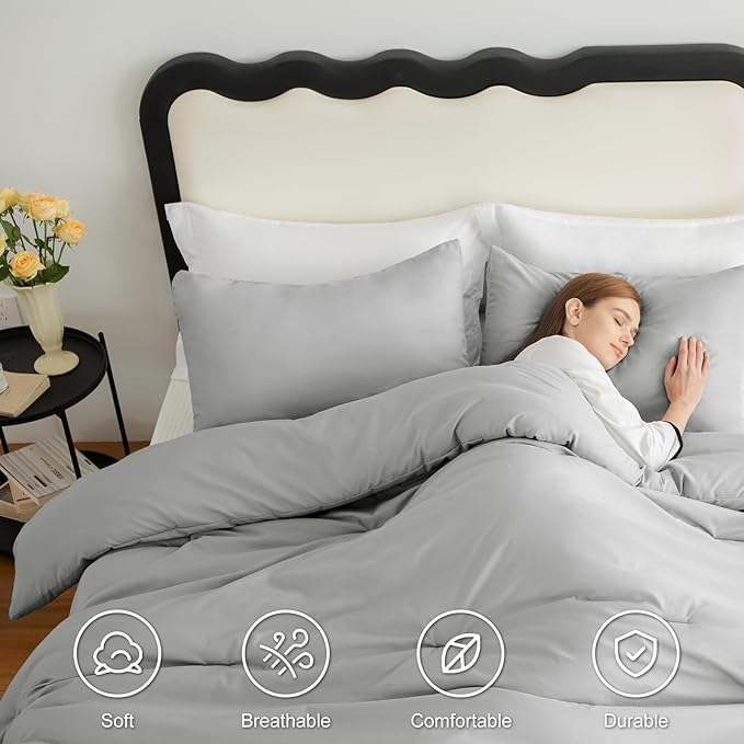 CozyLux Light Grey King Size Comforter Set, 3 Pieces Light Gray Solid Breathable Quilted Bedding Sets, Luxury Fluffy Soft Bed Set with Down Alternative Comforter and 2 Pillowcases for All Season