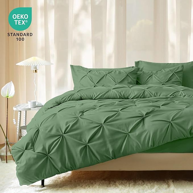 JOLLYVOGUE Queen Comforter Set 7 Pieces - Bed in a Bag Queen for All Season, Pintuck Bedding Comforter Sets with Comforter, Flat Sheet, Fitted Sheet and Pillowcases & Shams, Green