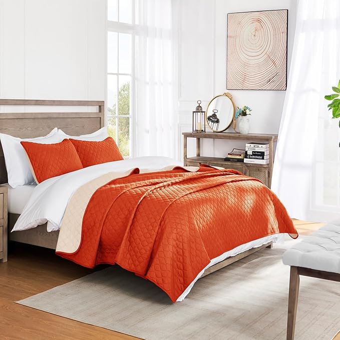 Exclusivo Mezcla Reversible California King Size Quilt Bedding Set with Pillow Shams, Lightweight Quilts Cal King Size, Soft Bedspreads Bed Coverlets for All Seasons - (Burnt Orange, 112"x104")