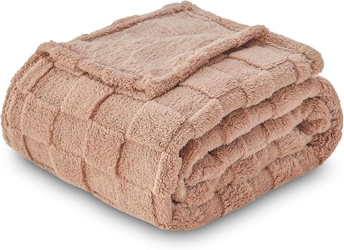 NEWCOSPLAY Super Soft Queen Blanket Taupe Premium Silky Flannel Fleece 3D Checkered Lightweight Bed Blanket All Season Use (Taupe Checkered, Queen(90"x90"))