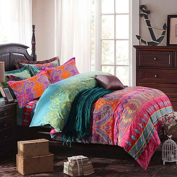 NANKO Queen Duvet Cover Set Boho Red and Green Colorful Vintage Striped Print 3pc 90 x 90 Luxury Soft Microfiber Down Comforter Quilt Bedding Cover with Zipper Ties - Bohemian Exotic for Men and Women