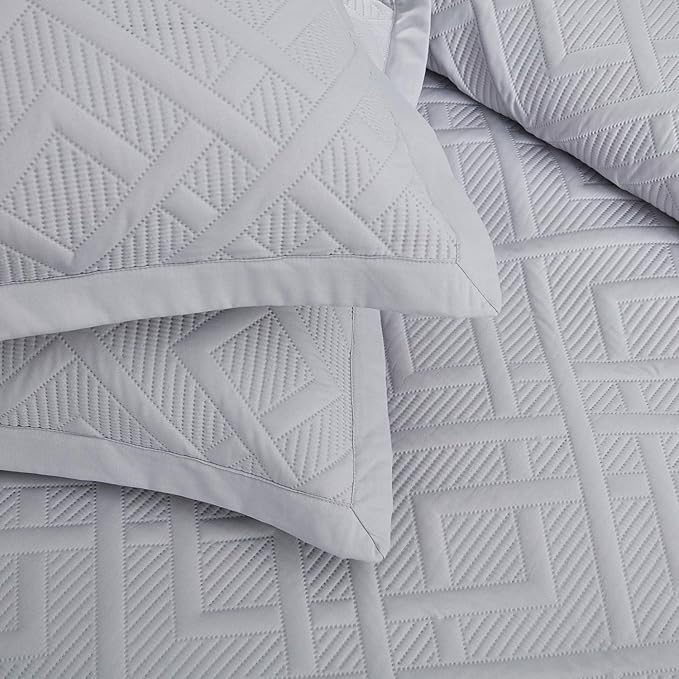CHIXIN Quilt Queen Size - Geometric Pattern Bedspread Coverlet Set - Modern & Contemporary Style Bedding Cover, Ultrasonic Quilting, Reversible, Lightweight, 4 Piece, Light Grey
