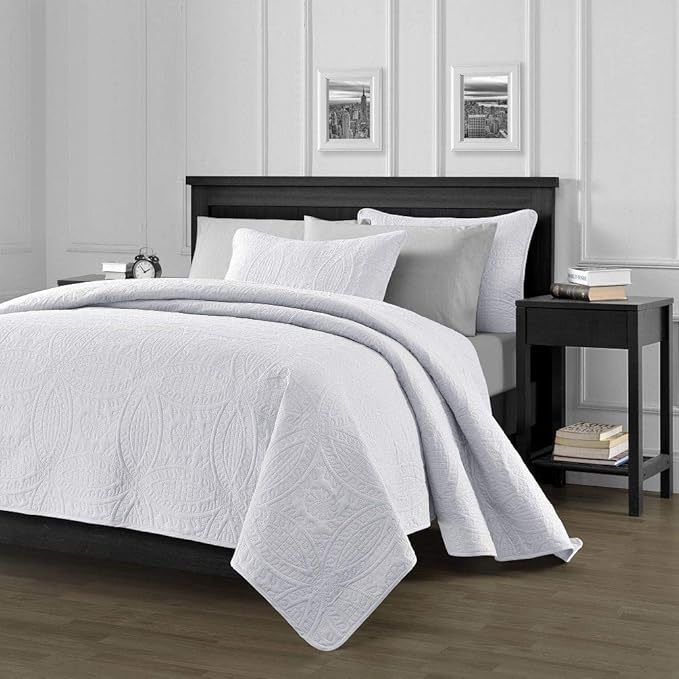 Chezmoi Collection Austin 3-Piece Oversized Bedspread Coverlet Set (Queen, White) (Pack of 6)