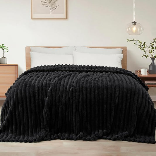 Exclusivo Mezcla Twin Size Flannel Fleece Blanket, Super Soft Striped Jacquard Bed Blanket, Lightweight Fuzzy Cozy for All Seasons, 60x80 Inches, Black
