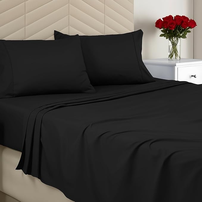 Utopia Bedding Full Size 4 Piece Sheet Set - Brushed Microfiber - Soft Bed Sheets for Full Size Bed - Includes 1 Fitted, 1 Flat, & 2 Pillow Cases - Deep Pocket (Black)