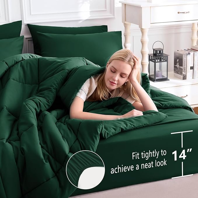 CozyLux Oversized King Comforter Sets Emerald Green, 7 Pieces Bed in a Bag, Ultra-Soft All Season Bedding Sets with Stitch Quilted Comforter, Flat Sheet, Fitted Sheet, Pillowcases, Emerald Green