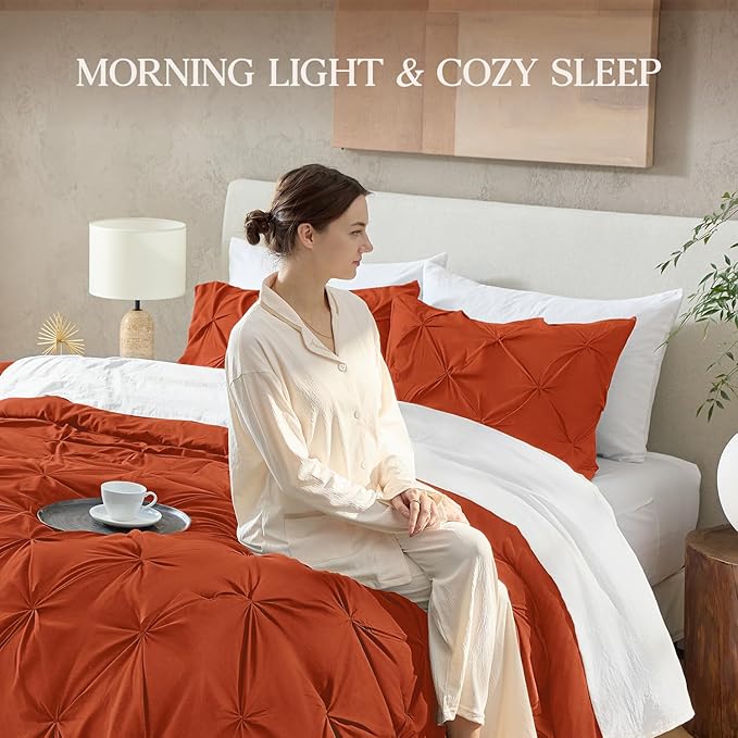 Andency Burnt Orange Pinch Pleat Comforter Full (79x90Inch), 3 Pieces (1 Pintuck Comforter and 2 Pillowcases) Down Alternative Microfiber Bedding Set