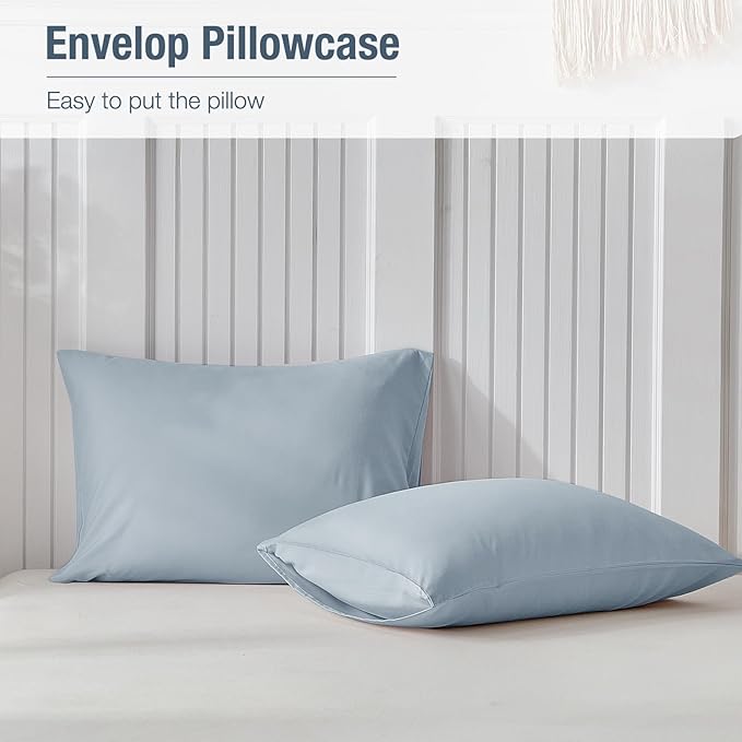 Lekesky Queen Size Duvet Cover Set, Hazy Blue Duvet Cover, Ultra-Soft Microfiber 3 Pieces Comforter Cover with Zipper and Corner Ties, Includes 2 Pillowcases 20"x26"