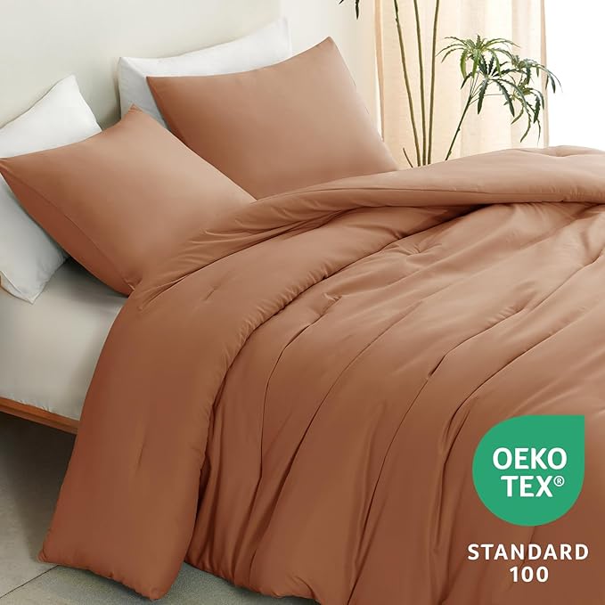 CozyLux Full Size Comforter Set Pumpkin, 3 Pieces Solid Breathable Quilted Style Bedding Sets, Luxury Soft Bed Set with Down Alternative Comforter for All Season (1 Comforter & 2 Pillowcases)