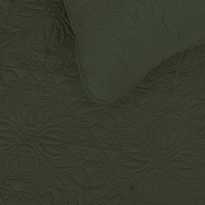 Easy-Going Twin Size Reversible Quilt Set with 1 Quilt and 1 Pillow Sham, Soft Bed Quilt Cover, Water Resistant Lightweight Microfiber Bedspread, Stain Resistant, Damask-Army Green/Beige