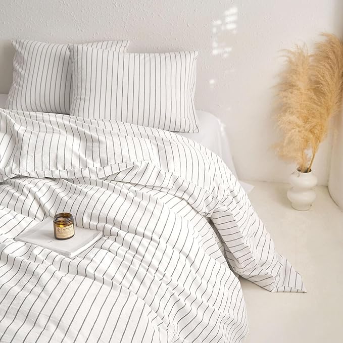 Wake In Cloud - Striped Cotton Duvet Cover Set, Ticking Stripe Vertical Pinstripe Farmhouse, 100% Washed Cotton Textured Percale Bedding Set, 3 Pieces, White, Full Size