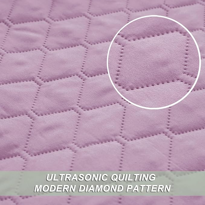 Exclusivo Mezcla Reversible King Size Quilt Bedding Set with Pillow Shams, Lightweight Quilts King Size, Soft Bedspreads Bed Coverlets for All Seasons - (Lilac, 104"x96")