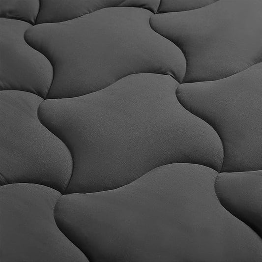 SLEEP ZONE Queen Mattress Pad, Cooling Mattress Topper, Quilted Fitted Mattress Cover, Machine Washable Mattress Protector, Soft Fluffy Down Alternative, Deep Pocket 8~21 inch (Black, Queen)