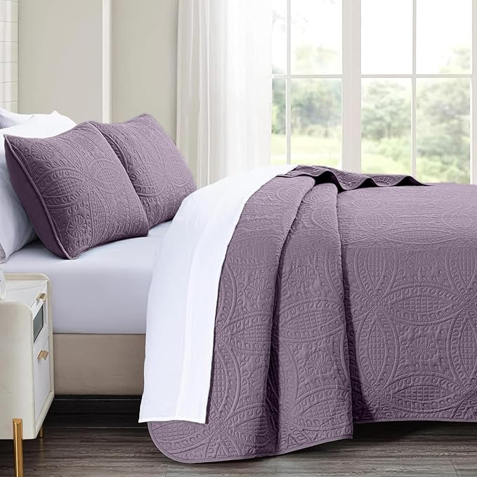 akkialla Grayish Purple King/Cal King Quilt Set, Ultrasonic Lightweight Bedspread Coverlet for Modern Minimalist Bedroom, Soft Microfiber Coin Pattern Bedding, 3-Piece (1 Quilt, 2 Pillow Shams) | Breathable fabric