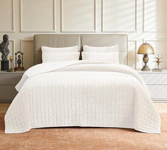 Luxurious Velvet Quilt California King Size Set 106" x118" Ultra Soft Bedding Set Quilted Bedspread Coverlet with 2 Matching Pillow Shams for All Seasons,Cream White