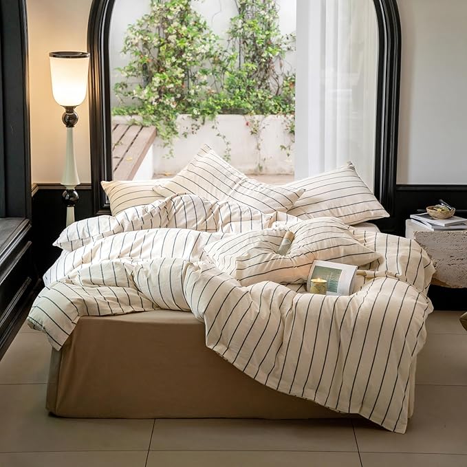 Striped Comforter Set Queen Size Grey Stripes Pattern Printed Comforter 3 Pieces Lightweight Boho Bedding Comforter Set for All Seasons Breathable Soft Fluffy Beige Comforter with 2 Pillowcases