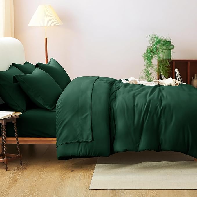 CozyLux King Comforter Set Emerald Green, 7 Pieces Bed in a Bag Bedding Comforter Set with Sheets, All Season Boho 7PC Bed Sets with Comforter, Fitted Sheets, Flat Sheets, Pillow Shams and Pillowcases
