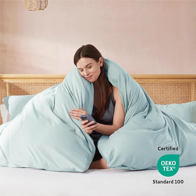 Nestl King Duvet Cover Set with Comforter Insert - Light Blue 4 Piece 104x90 Duvet Cover & 2 Pillow Shams with White Quilted Down Alternative Comforter, Ultra Soft, All Season