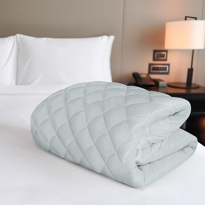 Utopia Bedding Quilted Fitted Mattress Pad, Twin Size, Elastic Fitted Mattress Topper Protector and Cover with Deep Pocket Stretches up to 16 Inches, Machine Washable (Light Grey)