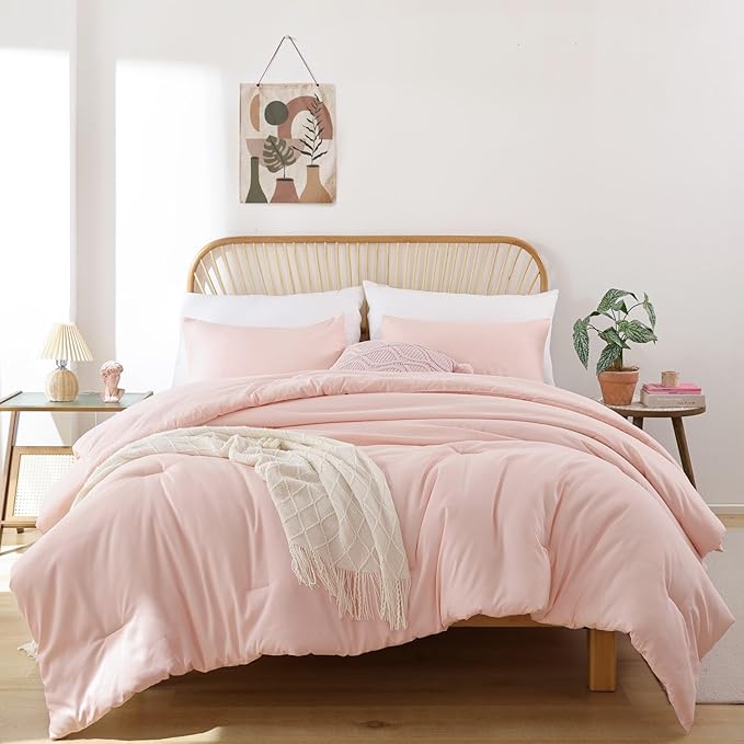 ROSGONIA Blush Comforter Set Queen, 3pcs (1 Boho Pink Comforter & 2 Pillowcases) All Season Soft Bedding Lightweight Bedspread Blanket Quilt