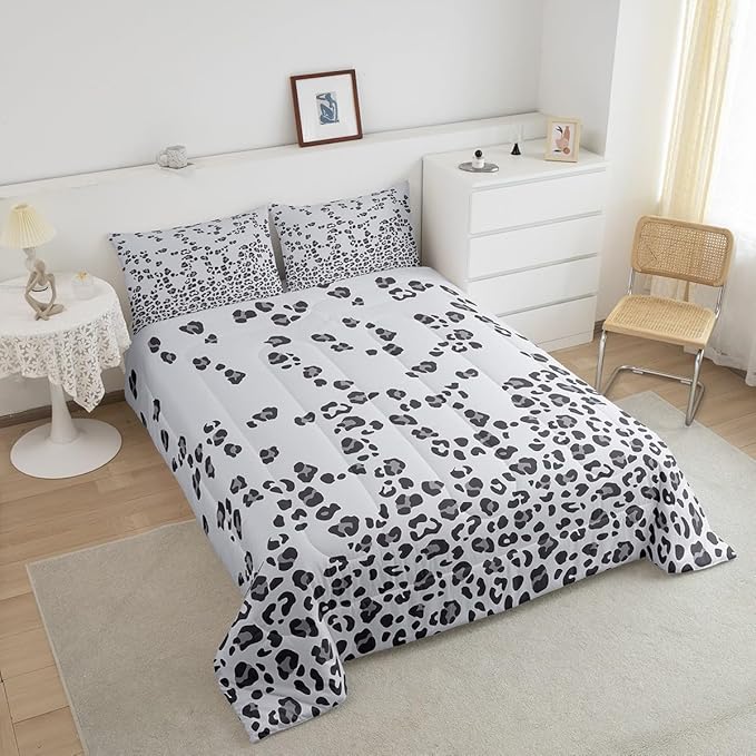 Leopard Print Comforter Africa Cheetah Print Comforter Set Pearl Leopard Fur Bedding Set for Boys Girls Kids Teens Bedroom Decor Grey Animal Skin Duvet Set Full Size with 2 Pillow Case Quilt Set
