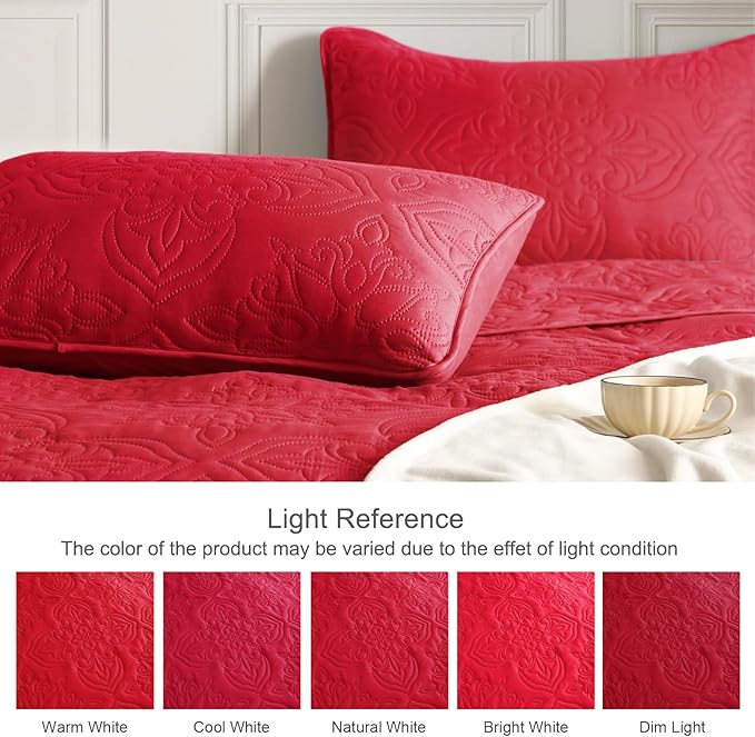 Whale Flotilla Soft California King Quilt Bedding Set for All Seasons, Vintage Damask Ultrasonic Quilts Set, Lightweight Reversible Bedspread, Coverlet, Bed Cover with 2 Pillow Shams, Red