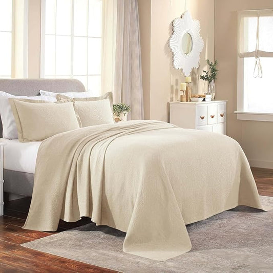 Superior Cotton Fleur De Lis Bedspread Set, Warm Blankets, All-Season Bedding, Bedroom Decor, Decorative Boho Medallion Coverlet, Includes 1 Bedspread, 2 Pillow Shams, Full, Ivory