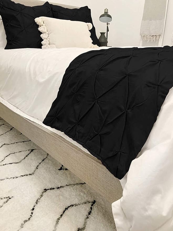 Bed Runner Set - 100% Pure Cotton 800 Thread Count - Luxury 1 Pinch Pleated Bed Runner and 4 Pillow Cover - 5 Piece Pinch Pleated Bed Runner Set Twin, Black