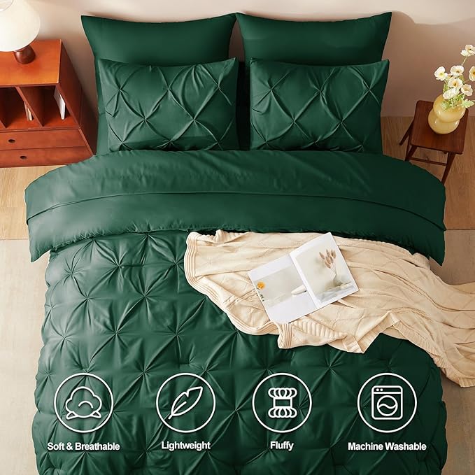 Queen Comforter Set Emerald Green, 7 Pieces Pintuck Bed in A Bag Queen Size Bedding, Soft Bed Set All Season Pinch Pleat Comforter Set with Sheets, Pillowcases & Shams