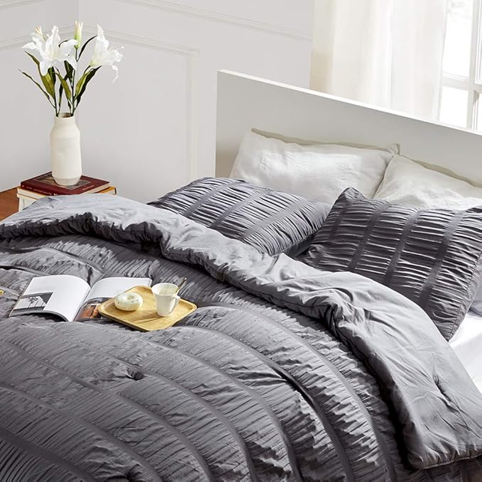 SLEEP ZONE Luxury Seersucker Queen Comforter Set 3-Piece, Soft & Lightweight Down Alternative Duvet Insert with Pillow Sham Cooling for Summer, Gray
