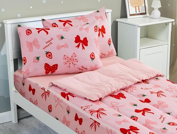 Meeting Story 3pcs Kids Comforter Set Zipper Bedding Set for Girls,Twin Kid Bedding Set Strawberries Bow Tie Comforter Set for Kid,All in one Zipper Bedding（Red,Twin）