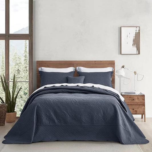 HZ & HY Oversized King Bedspread 138x122 Extra Wide, Ultrasonic Coverlet Bedding Set, Lightweight Thin Comforter, Reversible, 5 Piece, 100% Microfiber, California/Alaskan King, Navy Blue