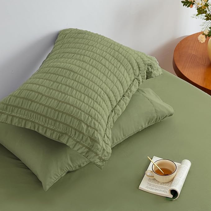Love's cabin Seersucker Sage Green California King Comforter Set, 7-Piece All Season Lightweight Bed in a Bag Bedding Set with Comforter, Flat Sheet, Fitted Sheet, Pillowcases and Shams | Soft, Breathable, Lightweight