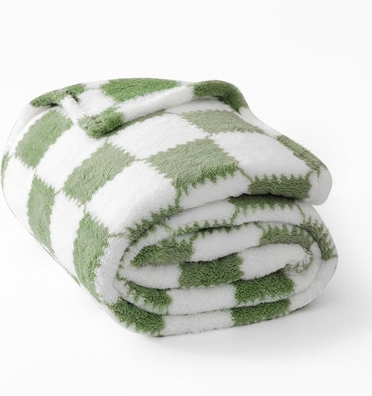 Ultra Soft Jacquard Shaggy Fleece Throw Blanket, Lightweight Warm and Plush, Cozy Couch and Travel Blanket, Multiple Colors and Sizes, Year Round Comfort, 50x60 Inches
