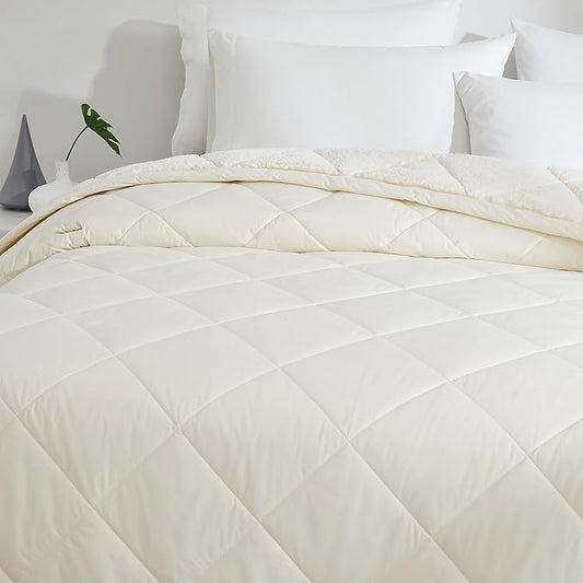 DOWNLITE Cloud Top™ Primaloft® Plush Blankets & Throws (Cream, King 108 x 90)