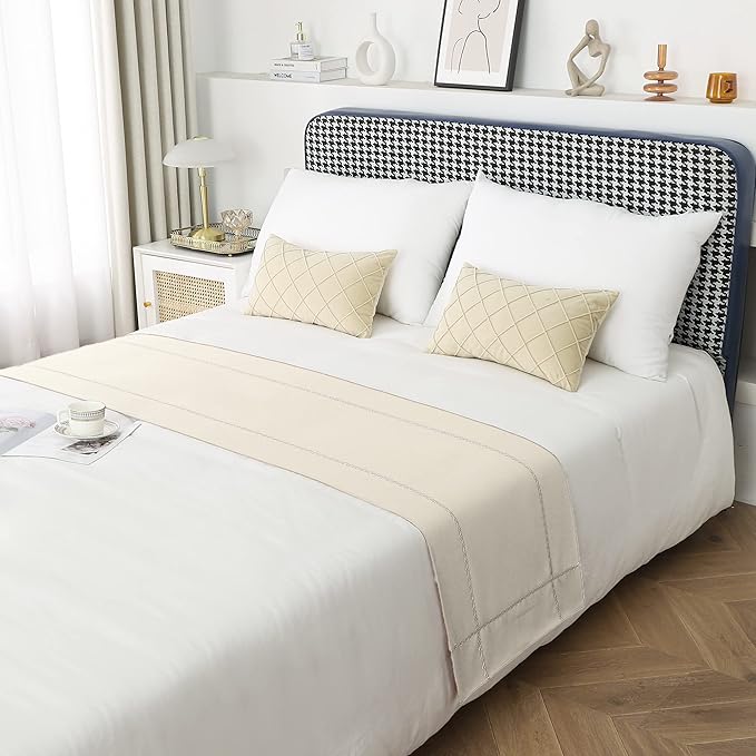 Bed Runner 260 x 50 cm for King Size Bed, Bed Throws for Foot of Bed, Beige Bed Runner Bedding Scarves Decorations for Bedroom Hotel Wedding Room