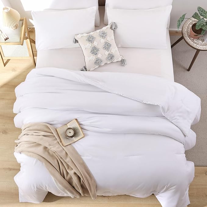 ROSGONIA California King Comforter Set White, 3pcs (1 Boho Cal King Comforter & 2 Pillowcases), All Season Hotel Bedding Bedspread Blanket Quilt
