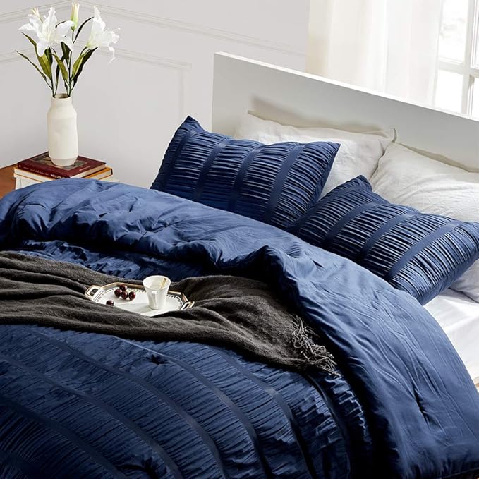 SLEEP ZONE Luxury Seersucker Queen Comforter Set 3-Piece, Soft & Lightweight Down Alternative Comforter Set with Pillow Sham Cooling for Summer, Navy